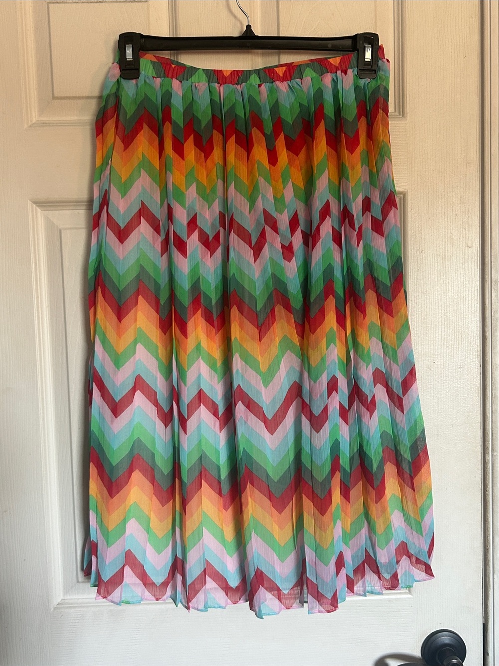 NWT Romeo & Juliet couture multicolor pull on pleated skirt size Medium - Picture 2 of 4
